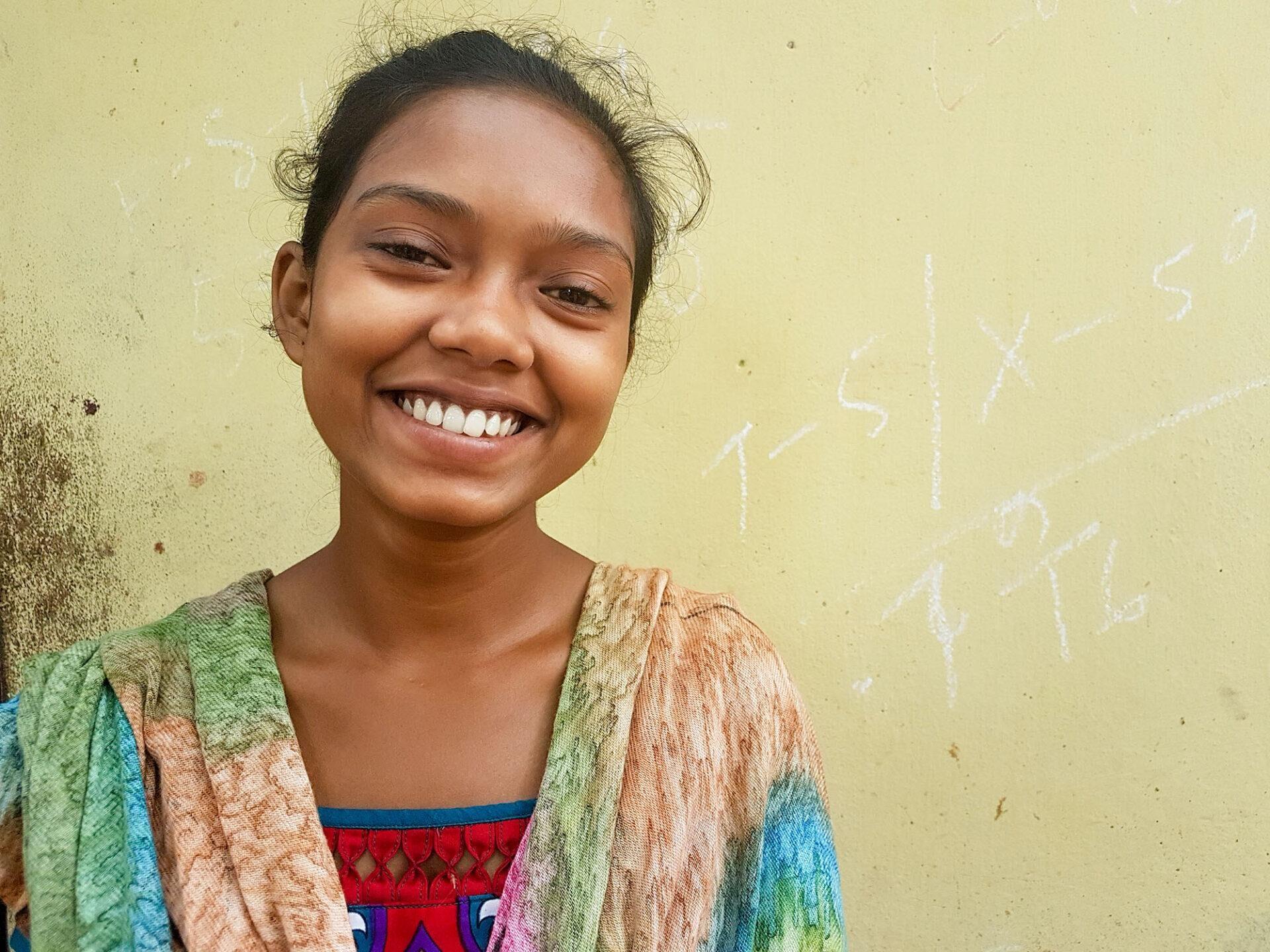 Shudeepta, Tochter einer Leprakranken, bekommt die Chance auf Bildung