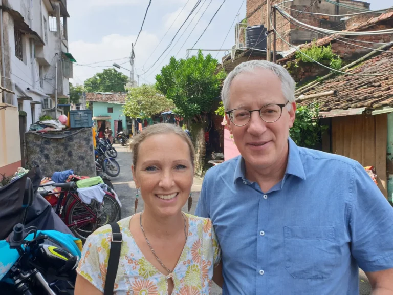 33 Freudigers zw ConneXions und Slums